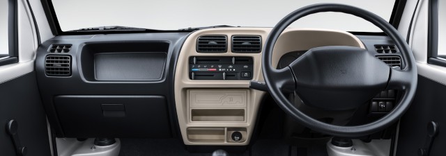 EECO CARGO Interior 4